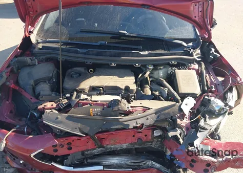 2019 Chevrolet Cruze Lt z USA, uszkodzony, nr VIN 1G1BE5SM0K7104272